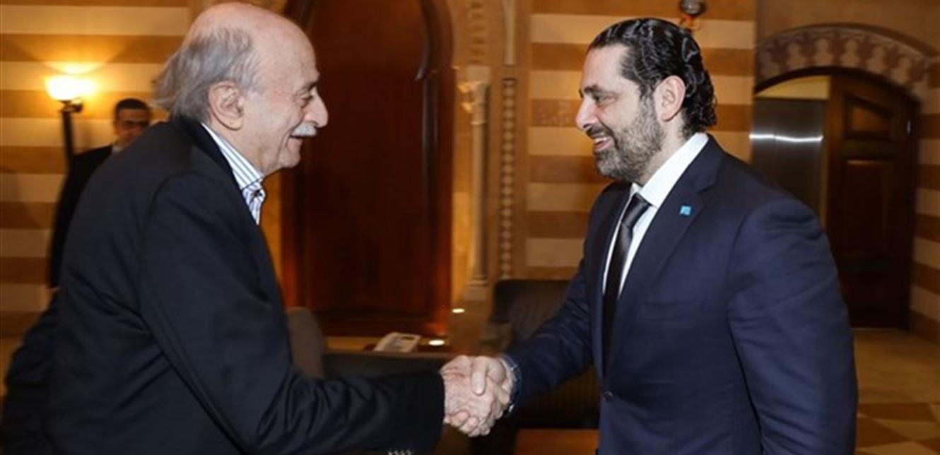 جنبلاط يتصل بالحريري .. وهذا ما أكده