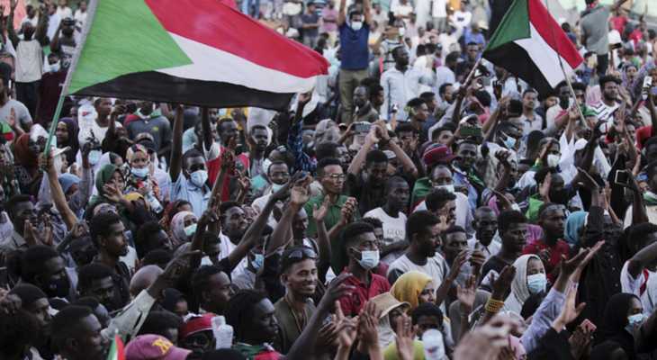 لجنة أطباء السودان: 10 قتلى برصاص الجيش خلال مظاهرات اليوم